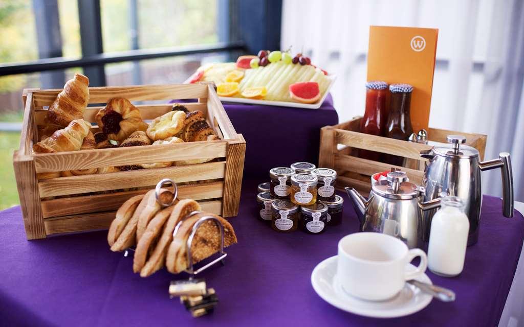 The Waterside Hotel And Leisure Club Manchester Restoran gambar